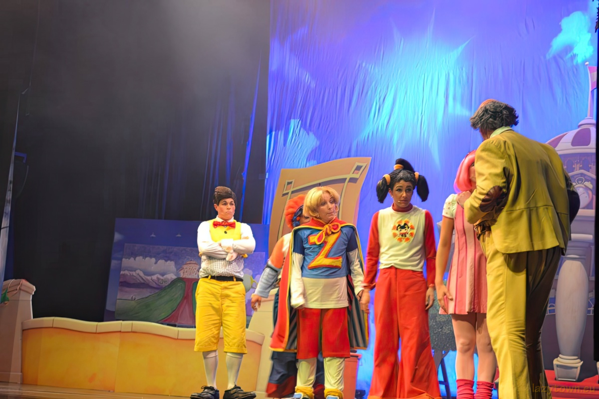 2014 0527 uk live roboticus 75