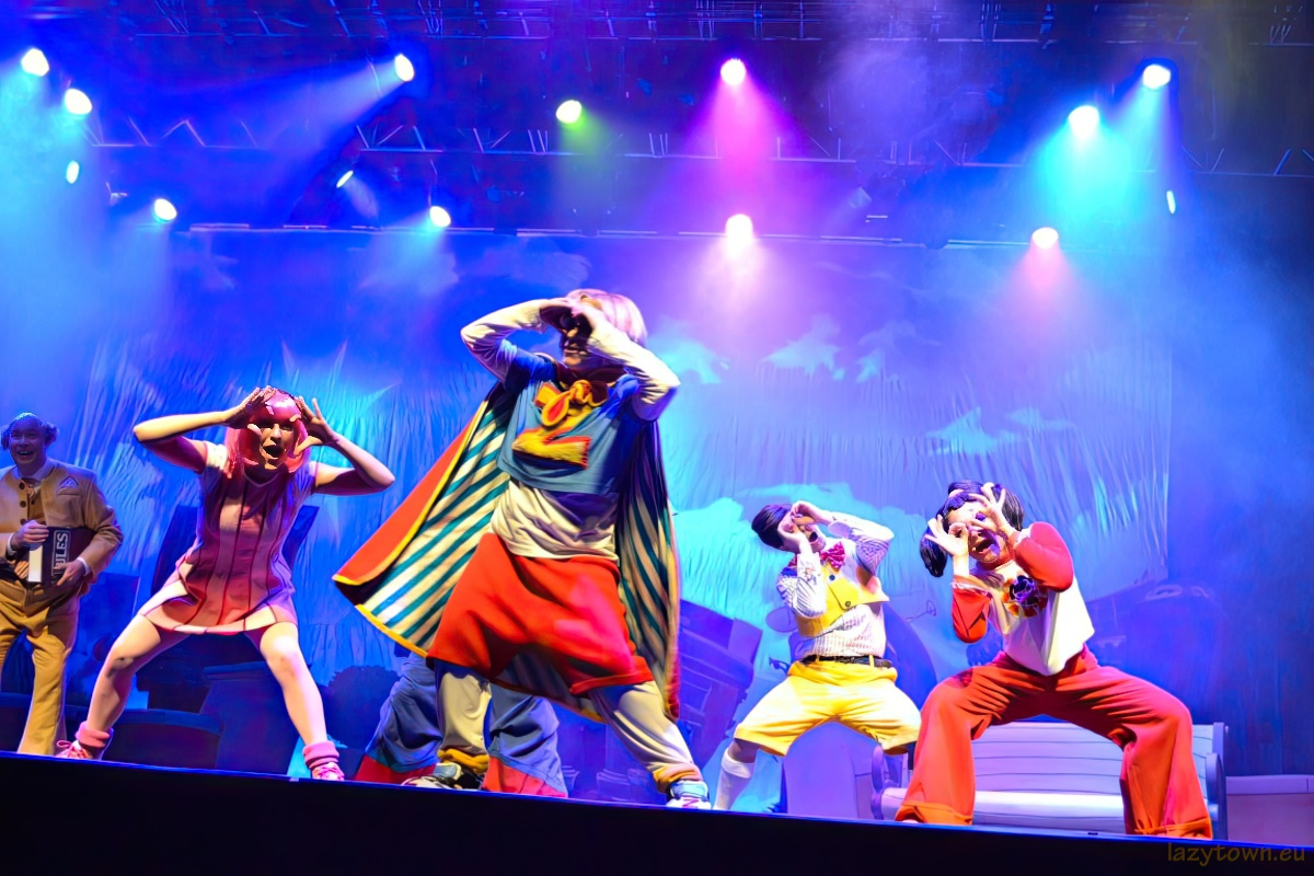 2014 0527 uk live roboticus 82