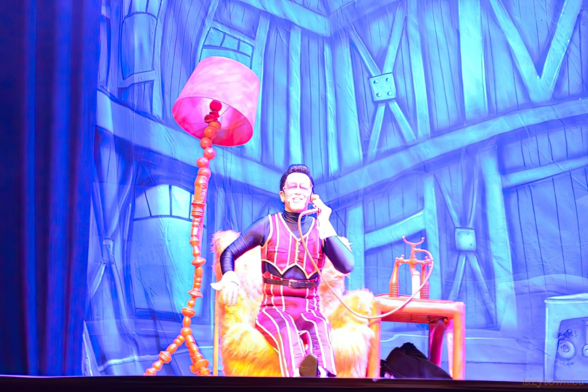 2014 0527 uk live roboticus 90