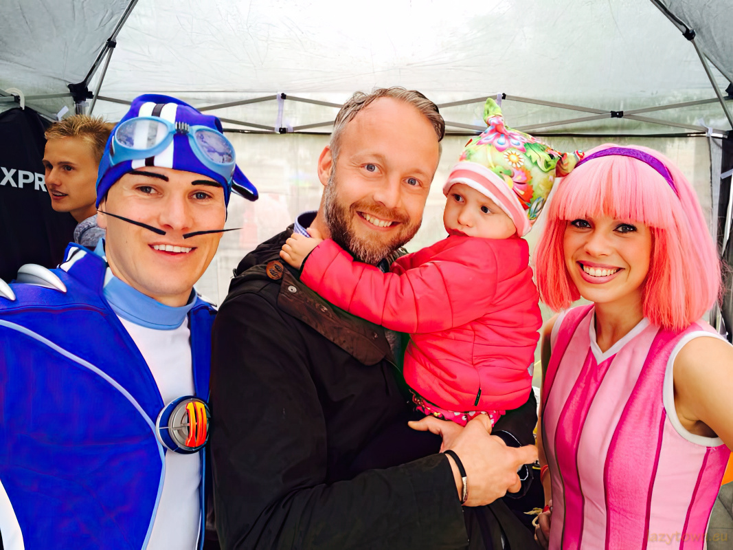 2014 0617 lazytown independence day 07