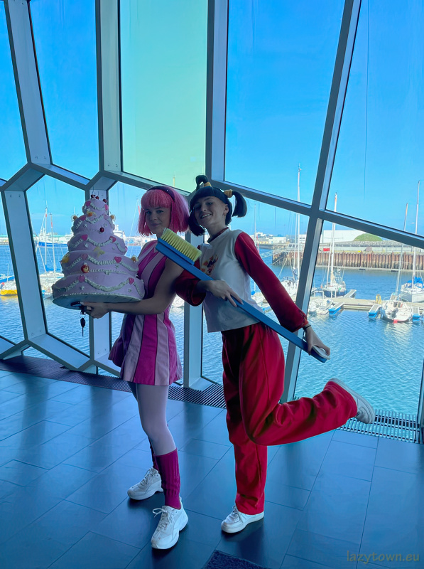 2019 0617 latibaer live hveragerdi (dyri daughter) 04