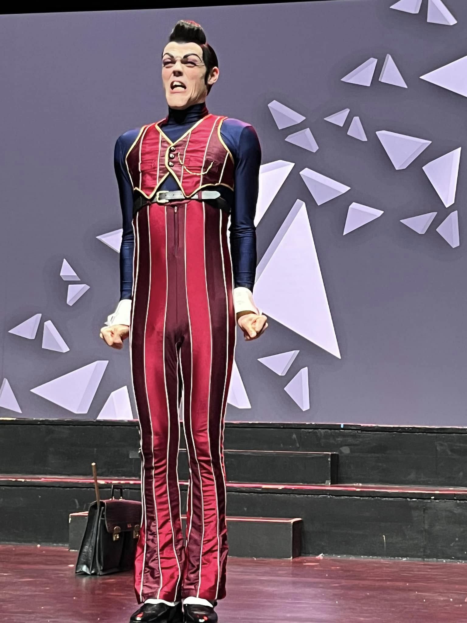 2026 afmælishatid latabæjar 42