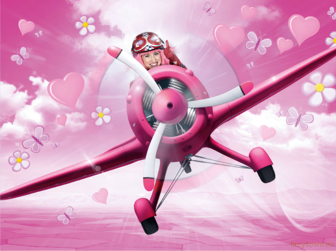 Stephanie1 background full 01