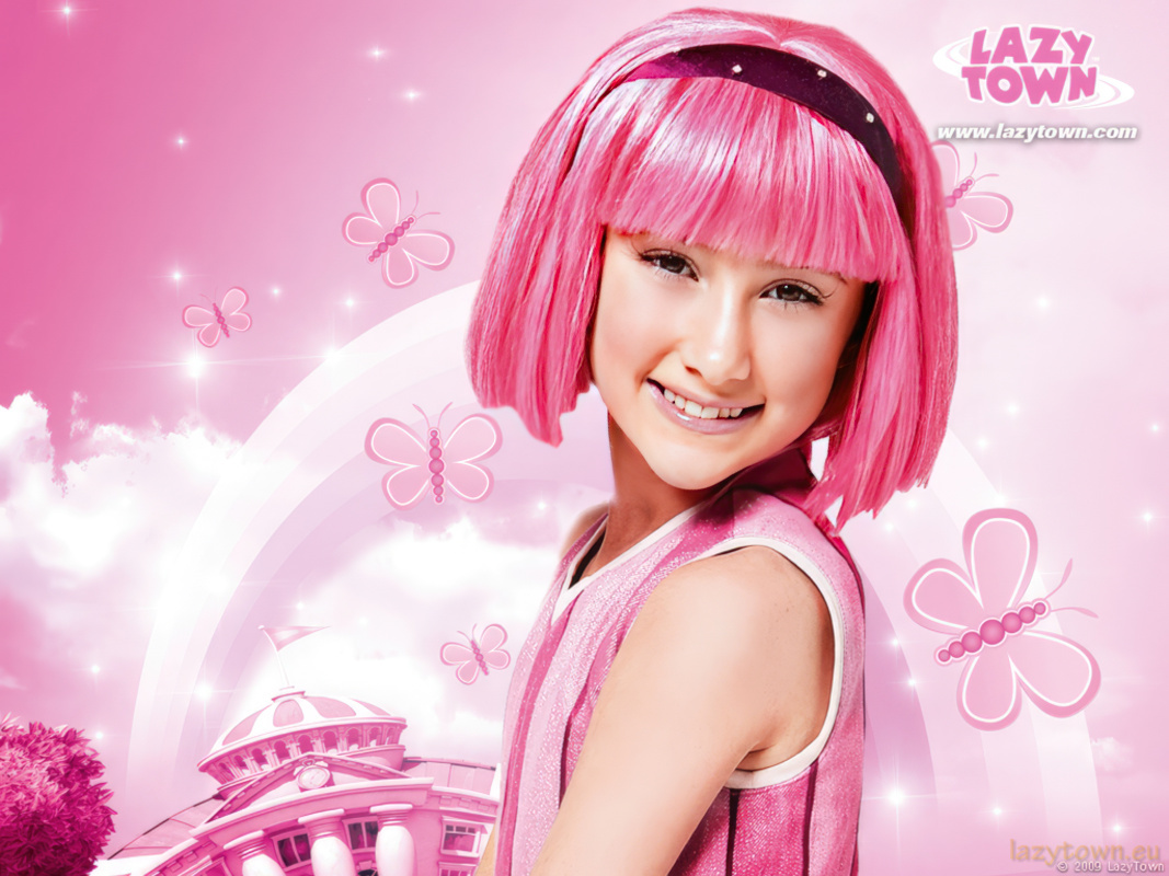 Stephanie1 background full 02