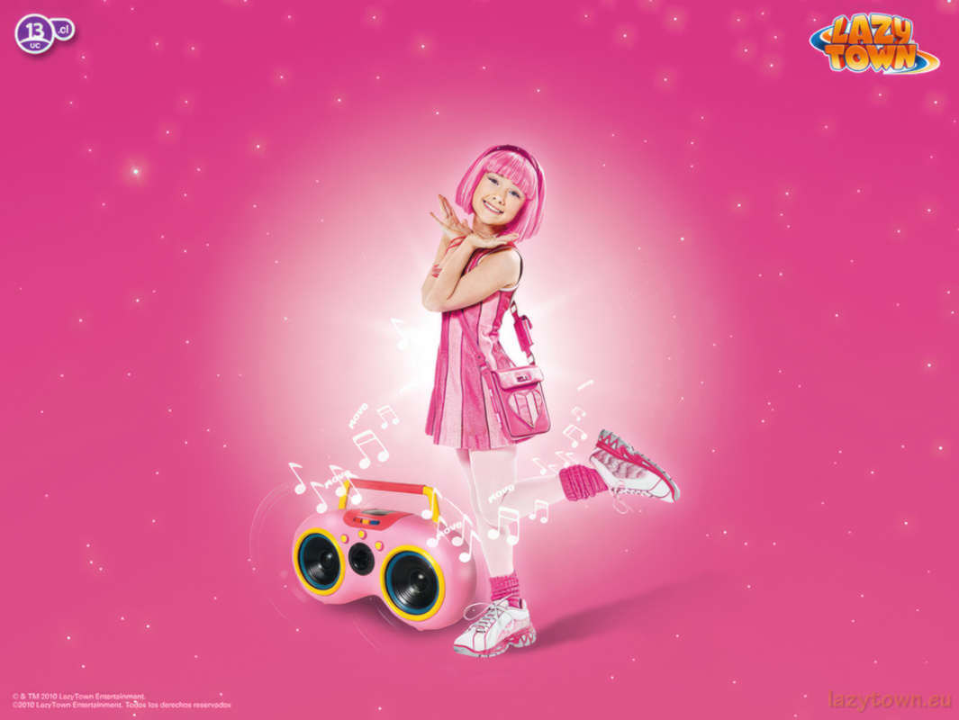 Stephanie1 background full 05