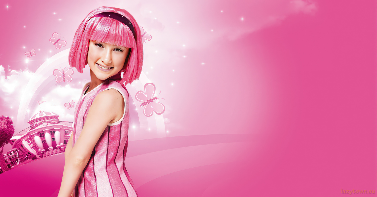 Stephanie1 background full 06