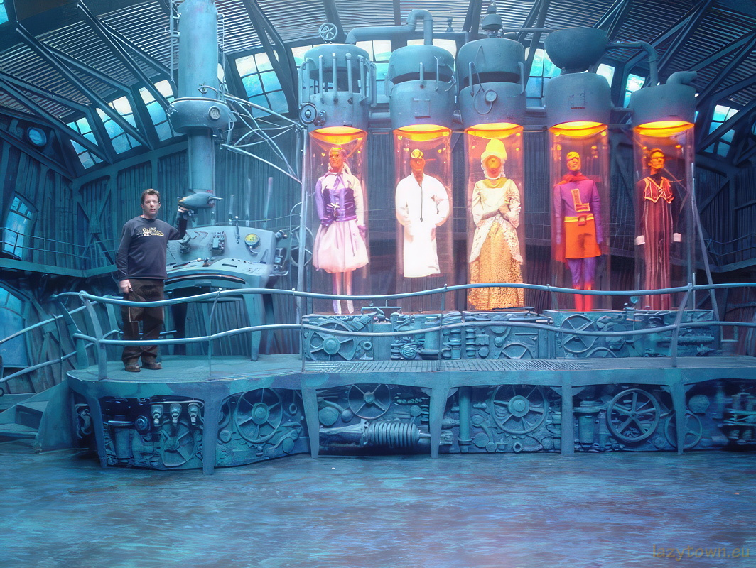 2004 E09 happybrushday 009