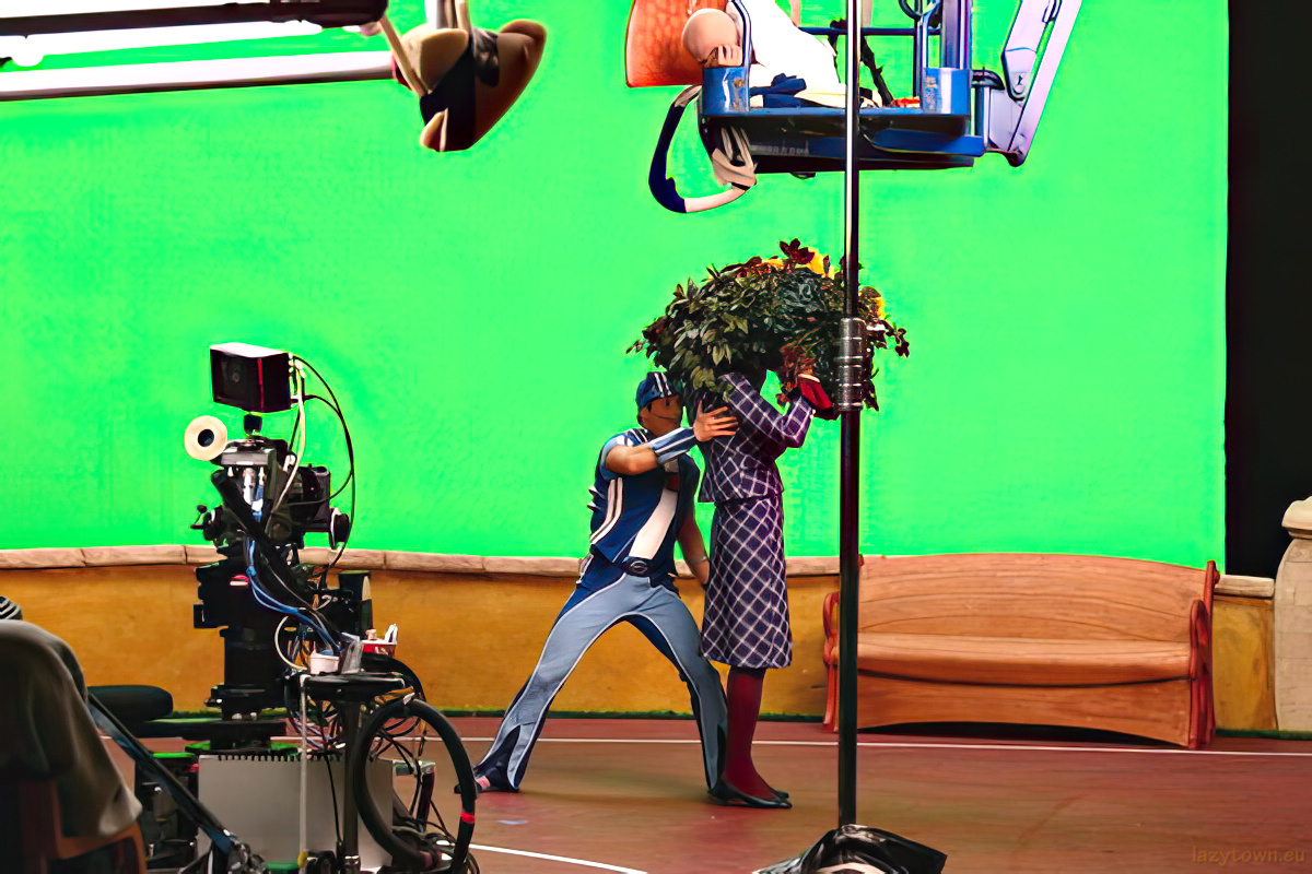 2004 E25 missroberta 003