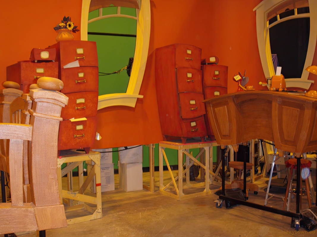 Office Mayor Meanswell