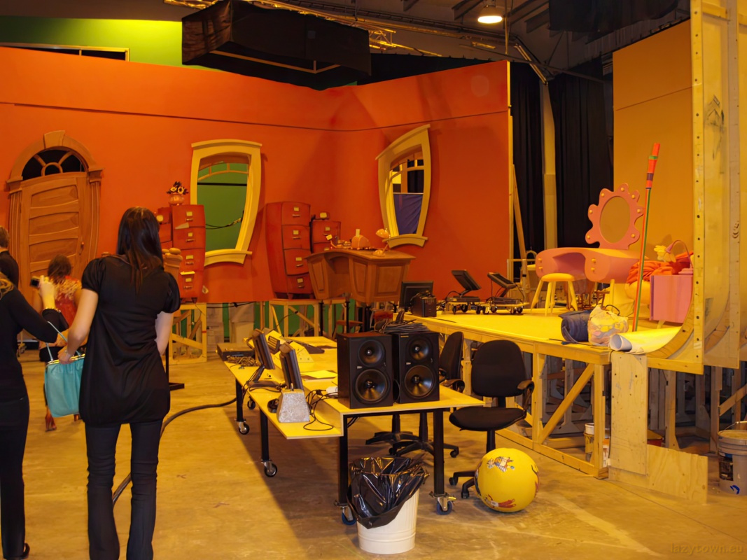 Office Mayor Meanswell