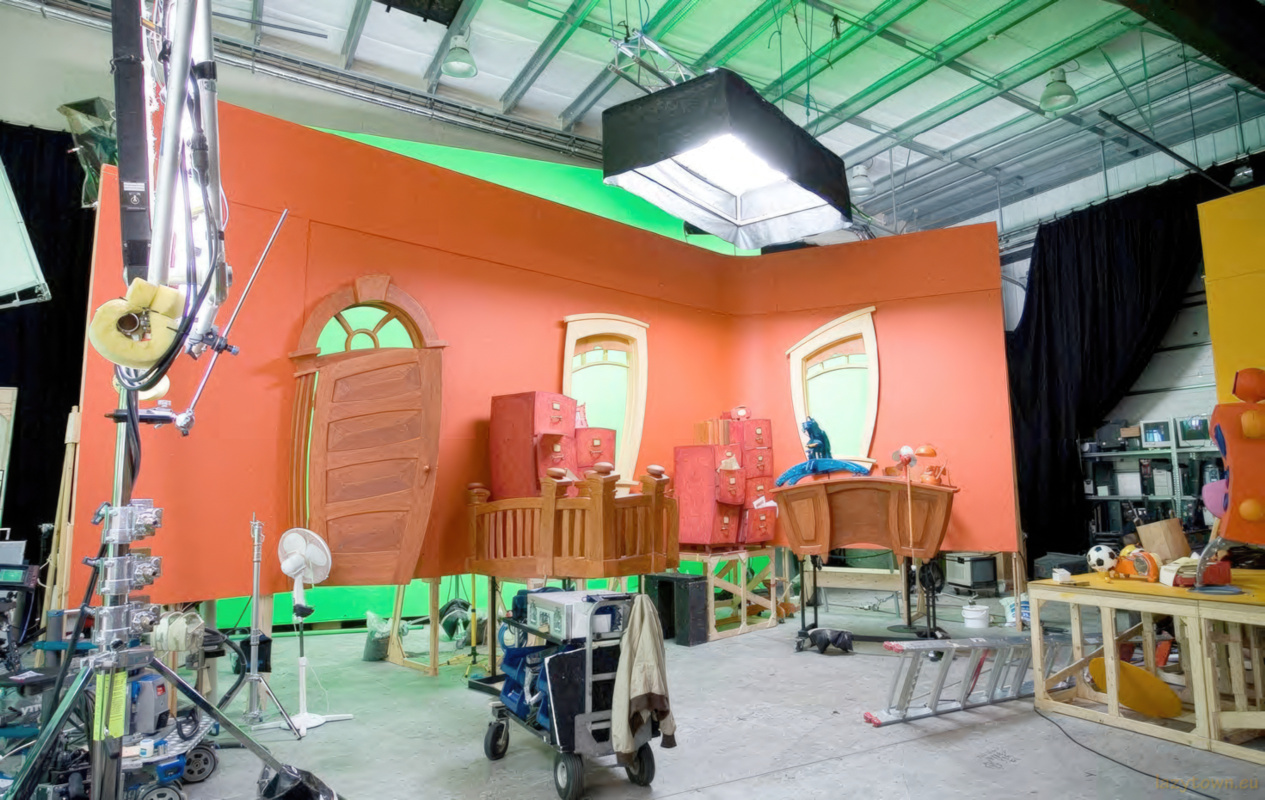 Office Mayor Meanswell