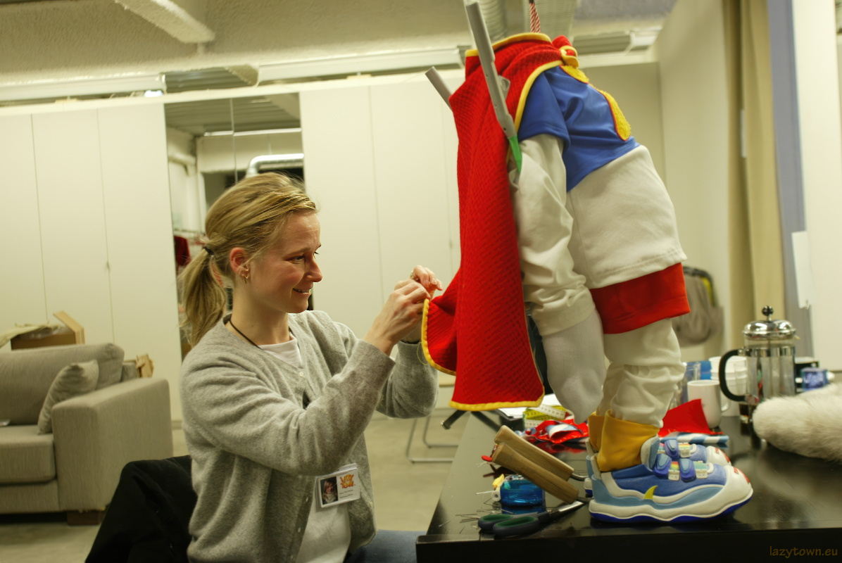 Studio rooms dressing rooms 16