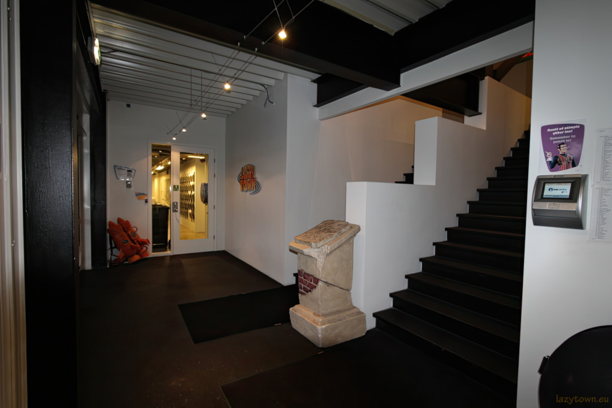 Studio rooms 0 walkways ground zero 004