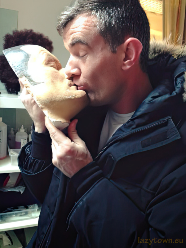 Studio rooms make up n hair 004