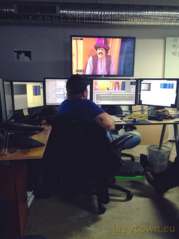 Studio rooms computer rooms 001