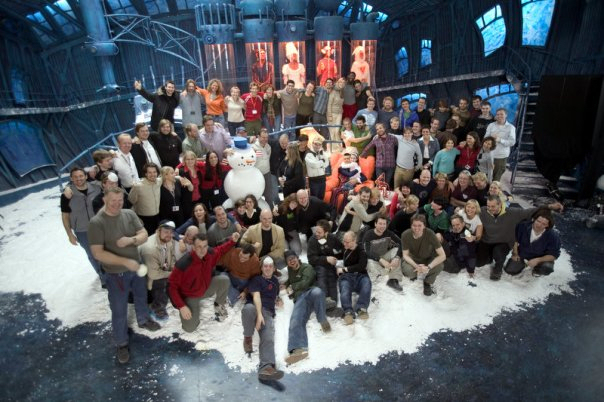 Behind the scenes photoshoot crew 001