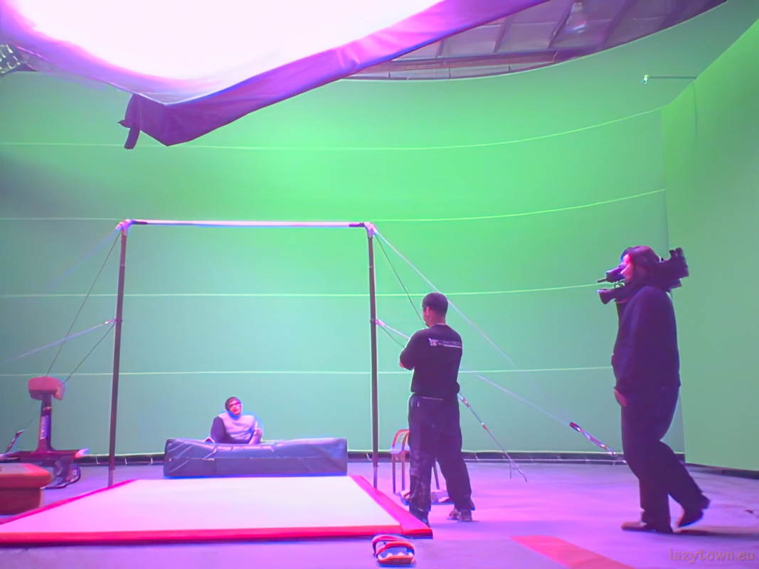 Behind the scenes stunt teams set reelstunts joe eigo tommy chang 18 H800px