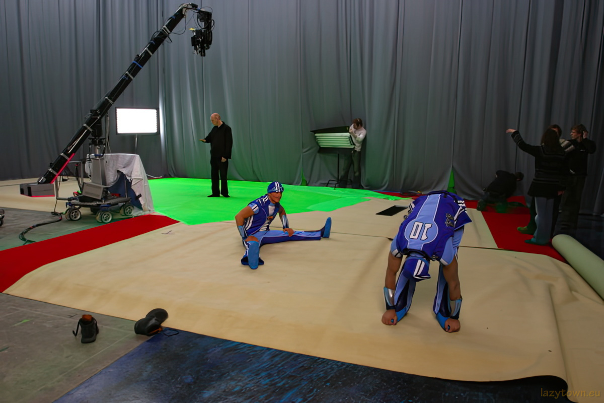 Behind the scenes stunt teams set reelstunts joe eigo tommy chang 24 H800px